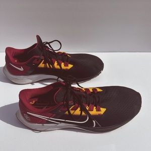 Nike Air Zoom Pegasus 38 USC TROJANS Running Shoes